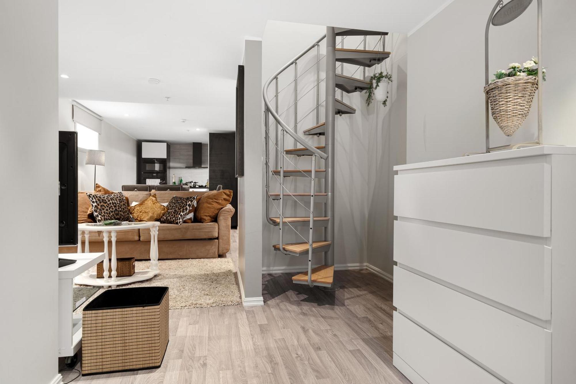 Solsiden Modern Stay: King Beds, Private Entry 特隆赫姆 外观 照片